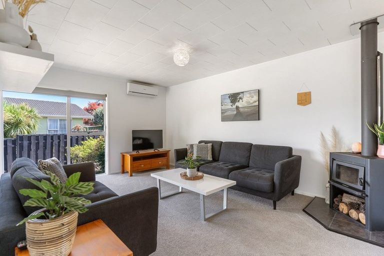 Photo of property in 1/81 Archmillen Avenue, Pakuranga Heights, Auckland, 2010