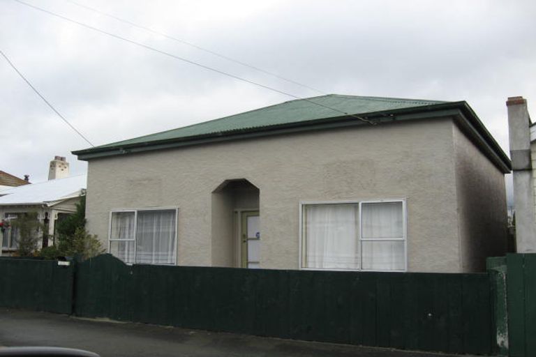 Photo of property in 272 Oxford Street, South Dunedin, Dunedin, 9012