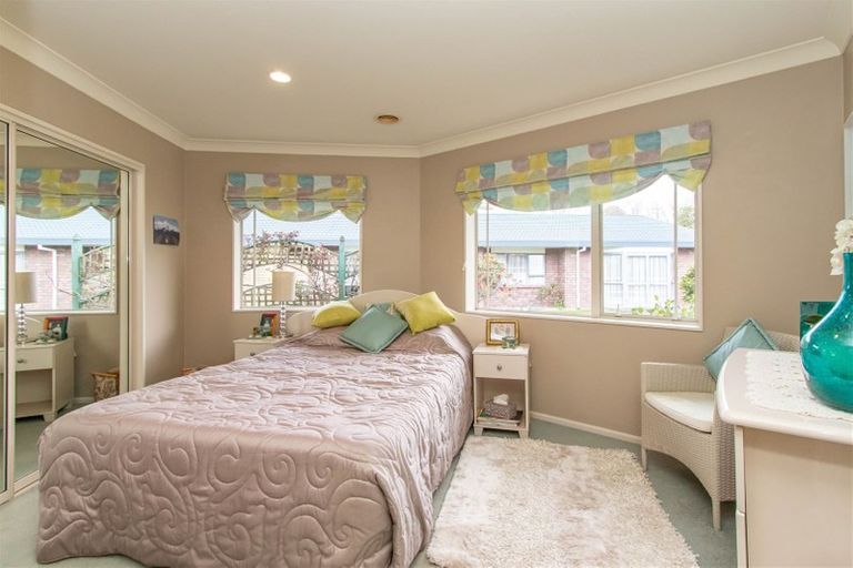 Photo of property in 3c Hinau Street, Inglewood, 4330