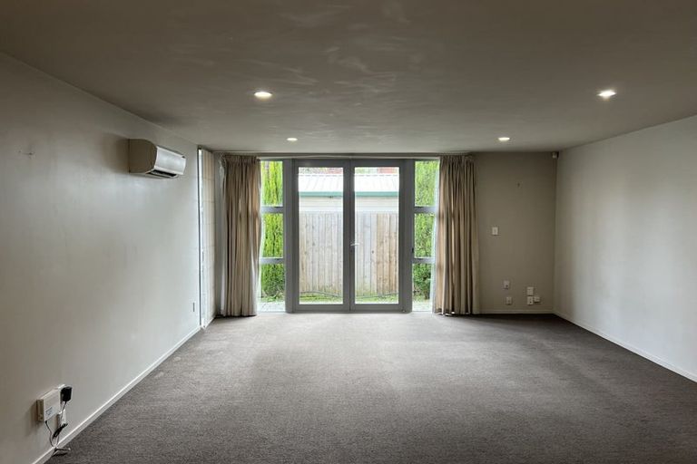 Photo of property in 76a Packe Street, Edgeware, Christchurch, 8013