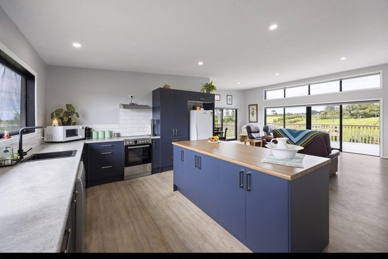 Photo of property in 621 Climie Road, Cardiff, Stratford, 4391