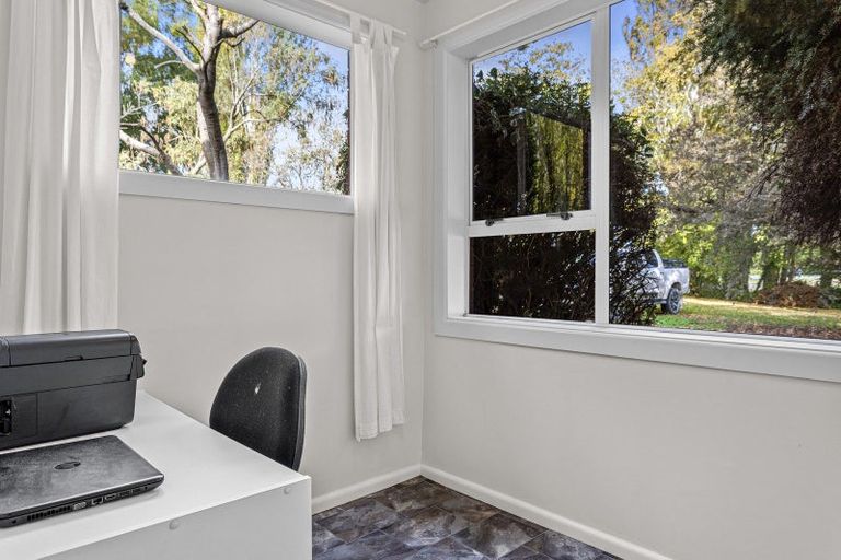 Photo of property in 481 Marshland Road, Marshland, Christchurch, 8083