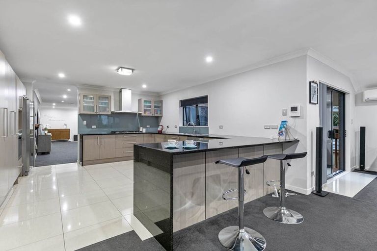 Photo of property in 19 Camp Road, Mount Wellington, Auckland, 1062