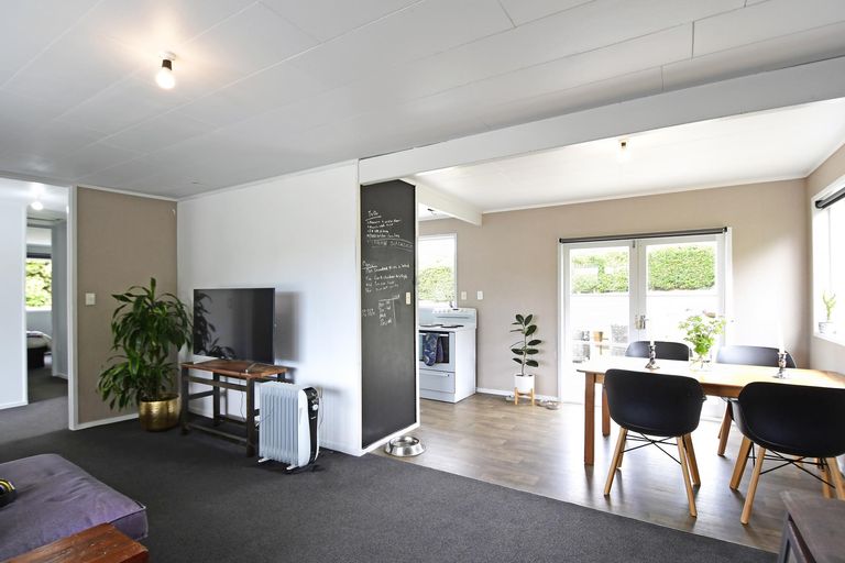 Photo of property in 17 Pakiri Road, Leigh, Warkworth, 0985