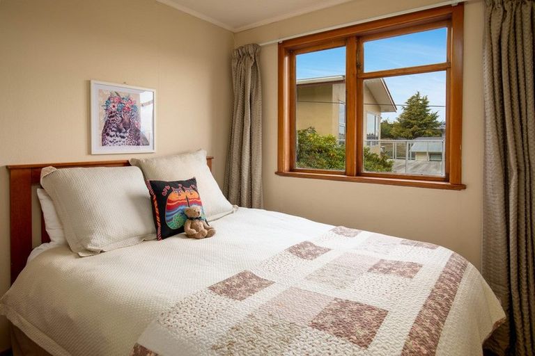 Photo of property in 10 Hazlett Street, Clyde, 9330