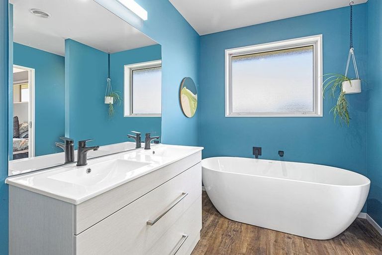 Photo of property in 343 Woodstock-rimu Road, Ruatapu, Hokitika, 7883