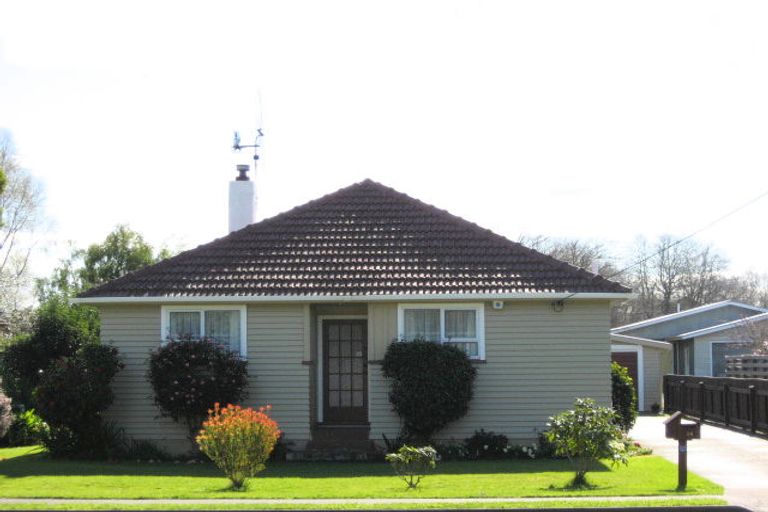 Photo of property in 24 High Street, Bulls, 4818