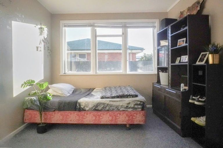 Photo of property in 33 Lister Crescent, Maraenui, Napier, 4110