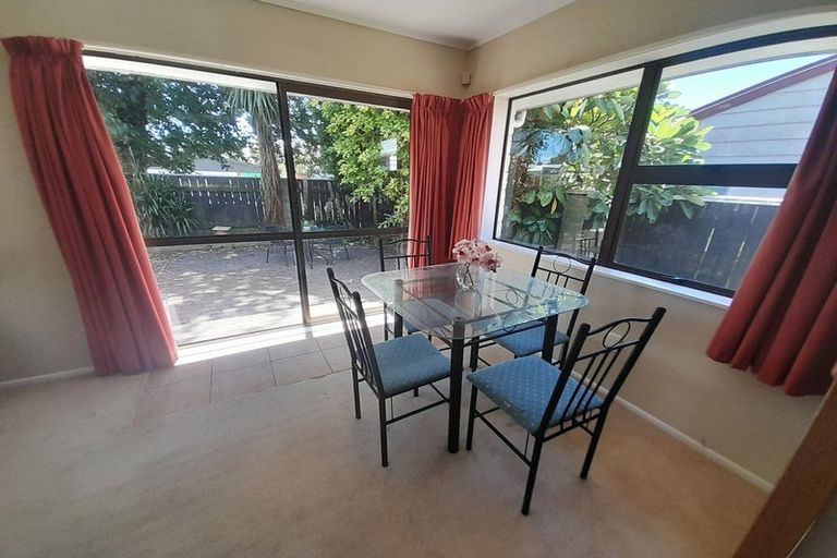 Photo of property in 10 Charisma Court, Kelvin Grove, Palmerston North, 4414