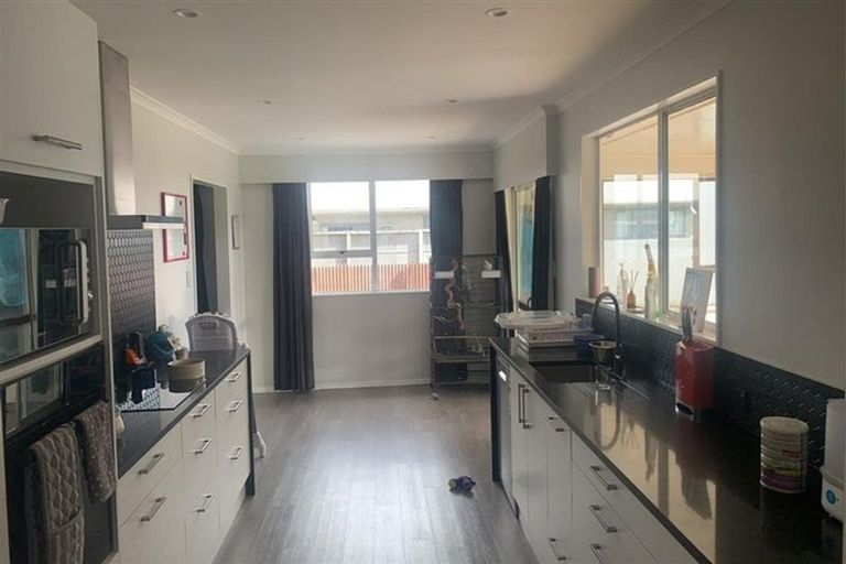 Photo of property in 23 Phillips Street, Sanson, 4817