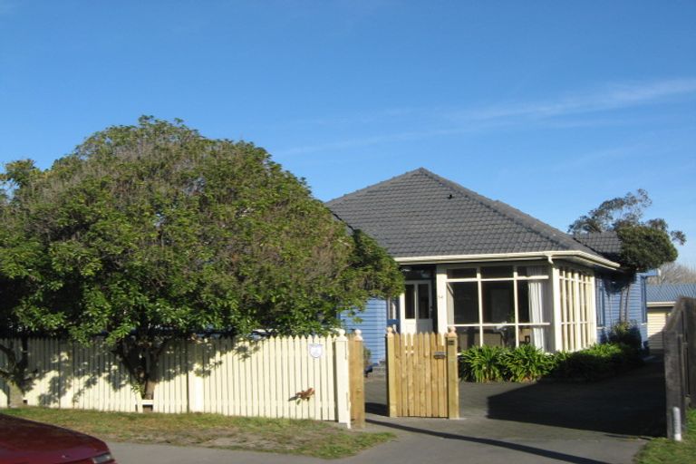 Photo of property in 34 Grantley Street, New Brighton, Christchurch, 8083