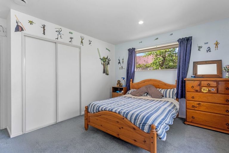 Photo of property in 18 Elmslie Grove, Halswell, Christchurch, 8025