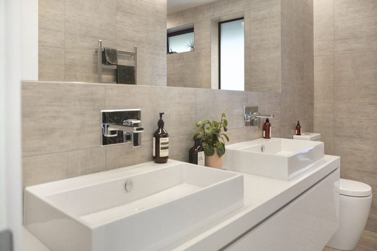 Photo of property in 210 Oceanbeach Road, Mount Maunganui, 3116