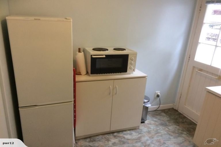 Photo of property in 14 Alton Terrace, Pakuranga Heights, Auckland, 2010