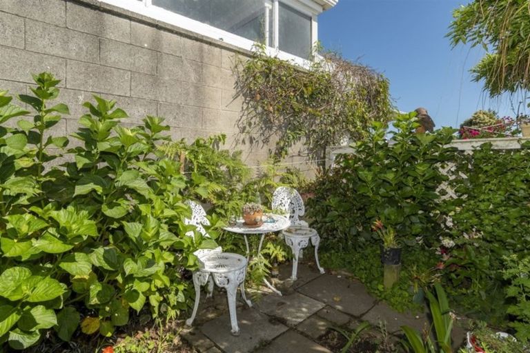 Photo of property in 14 Ridge Street, Otumoetai, Tauranga, 3110