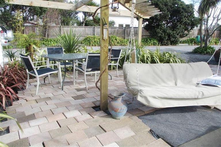 Photo of property in 302 Pages Road, Wainoni, Christchurch, 8061