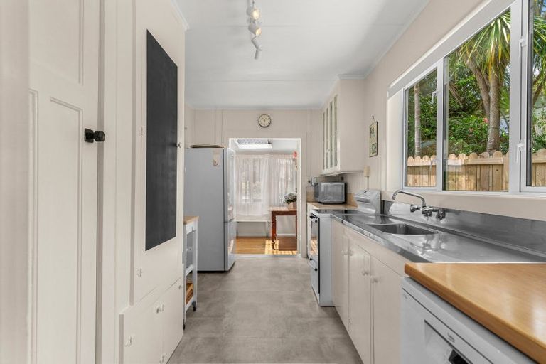 Photo of property in 1946 Whangarei Heads Road, Whangarei Heads, Whangarei, 0174