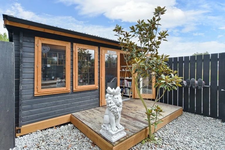 Photo of property in 69a Douglas Road, Amberley, 7410