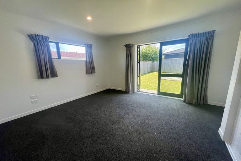 Photo of property in 7 Waihurihia Street, Otaki, 5512