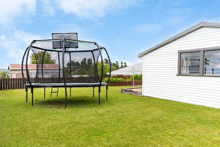 Photo of property in 28 Bickerstaffe Road, Maungaturoto, 0520