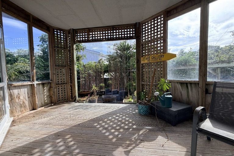 Photo of property in 4 School Road, Plimmerton, Porirua, 5026