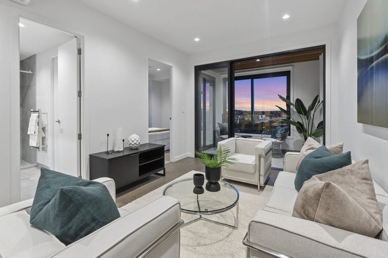 Photo of property in 7/26 Dale Crescent, Pakuranga, Auckland, 2010