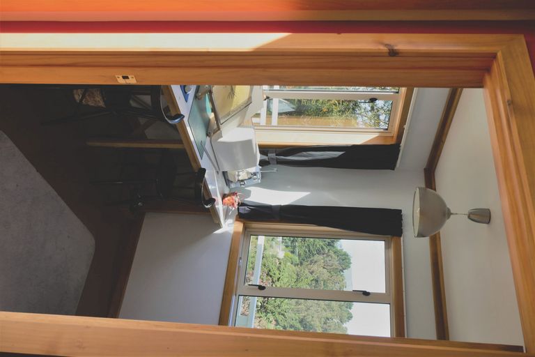 Photo of property in 16 Henry Street, Careys Bay, Port Chalmers, 9023