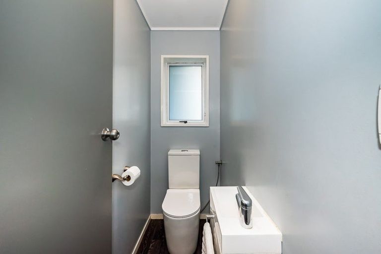 Photo of property in 109a Hillcrest Road, Raumati Beach, Paraparaumu, 5032