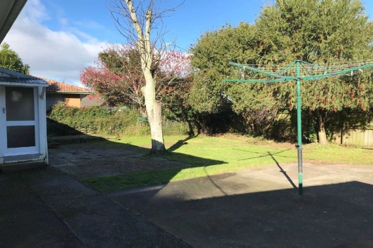 Photo of property in 3 Damian Way, Weymouth, Auckland, 2103