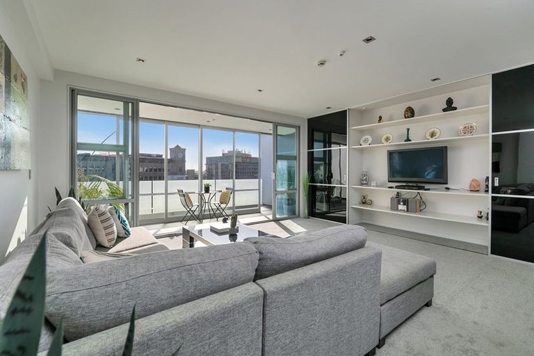 Photo of property in The Galleries, 2/23 Graham Street, Auckland Central, Auckland, 1010