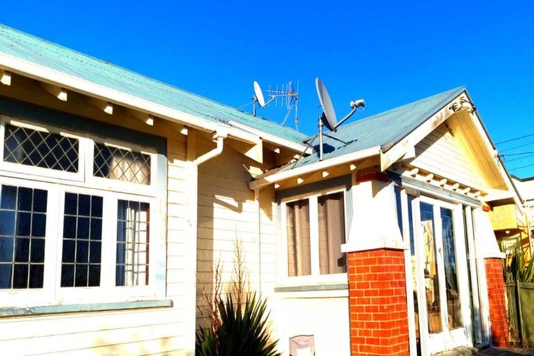 Photo of property in 17 Kawatiri Avenue, Gonville, Whanganui, 4501