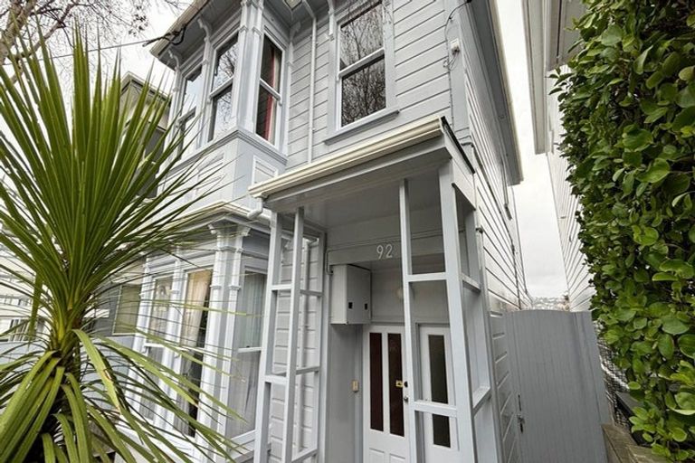 Photo of property in 92 Austin Street, Mount Victoria, Wellington, 6011