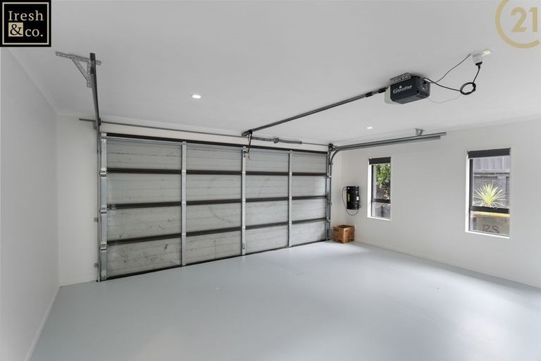 Photo of property in 125 Keri Vista Rise, Papakura, 2110