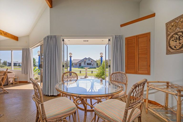 Photo of property in 1 Hawk Hill Crescent, Cooks Beach, Whitianga, 3591