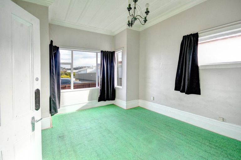 Photo of property in 15 Cutten Street, South Dunedin, Dunedin, 9012