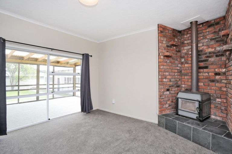 Photo of property in 32 Collingwood Street, Strathern, Invercargill, 9812