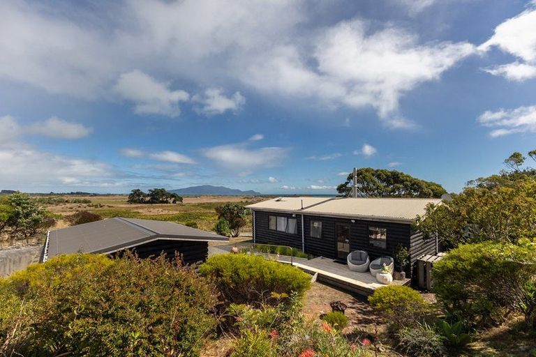 Photo of property in 245 Te Hapua Road, Te Horo, Otaki, 5581