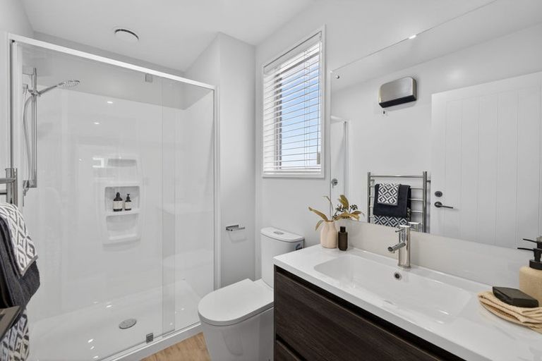 Photo of property in 157 Yaldhurst Road, Sockburn, Christchurch, 8042