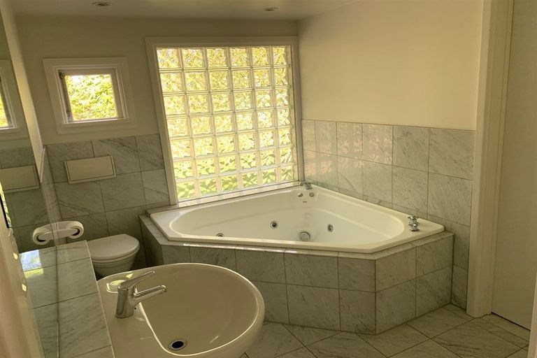 Photo of property in 98 Harakeke Street, Fendalton, Christchurch, 8014