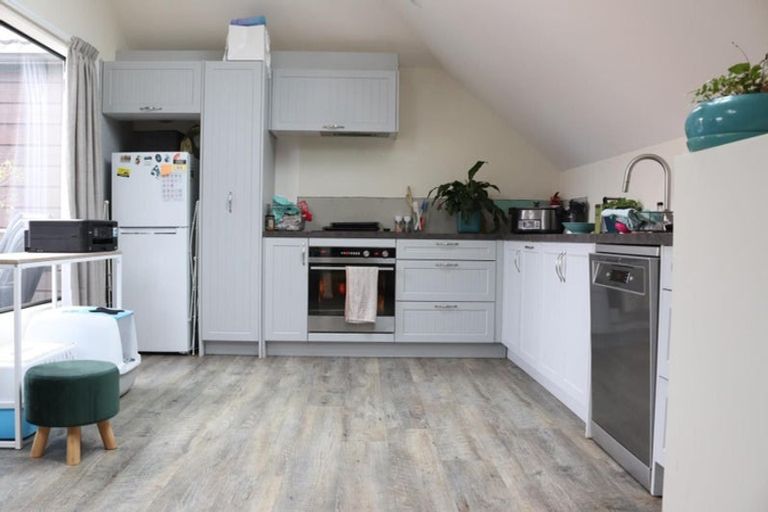 Photo of property in 1/24 Hobart Street, Miramar, Wellington, 6022