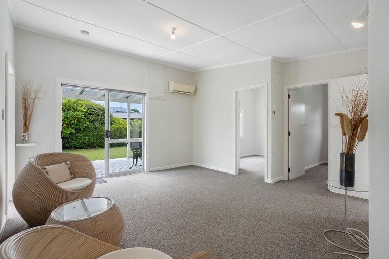 Photo of property in 403a Ocean Road, Whangamata, 3620
