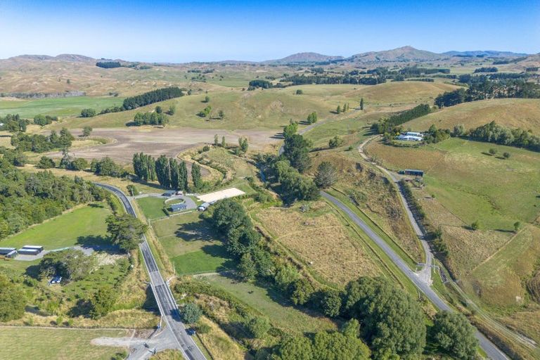 Photo of property in 2080 Elsthorpe Road, Elsthorpe, Havelock North, 4295