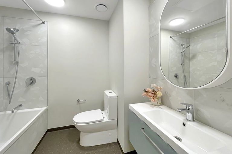 Photo of property in Vela Apartments, 112/2 Campbell Terrace, Petone, Lower Hutt, 5012