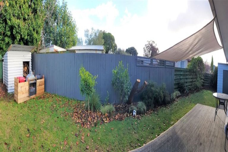 Photo of property in 7b Cypress Grove, Paraparaumu, 5032