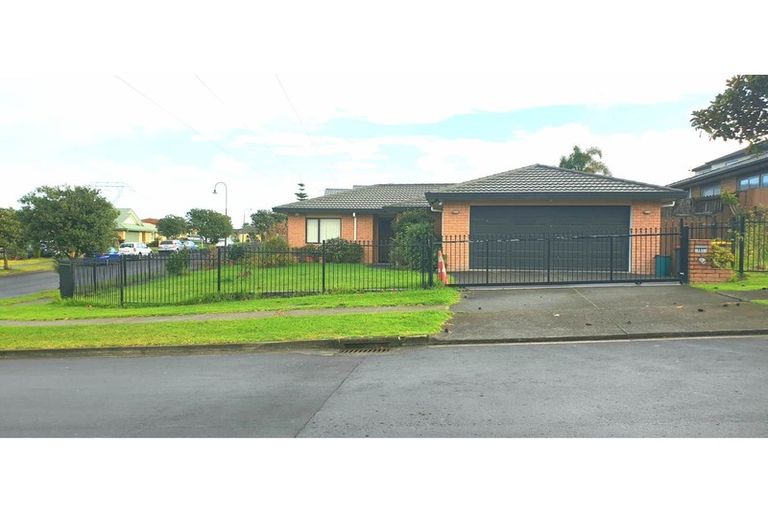 Photo of property in 25 Medvale Avenue, Flat Bush, Auckland, 2019
