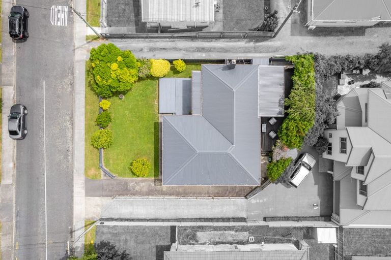 Photo of property in 24 Golders Road, Elderslea, Upper Hutt, 5018