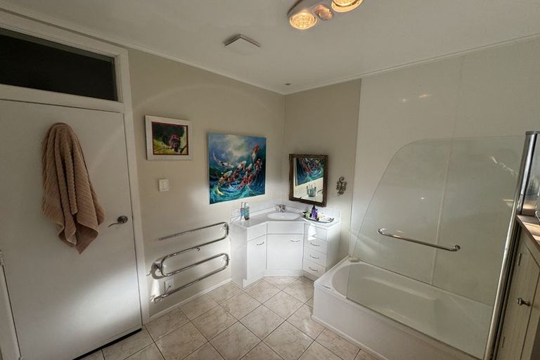 Photo of property in 51b Cornford Street, Karori, Wellington, 6012