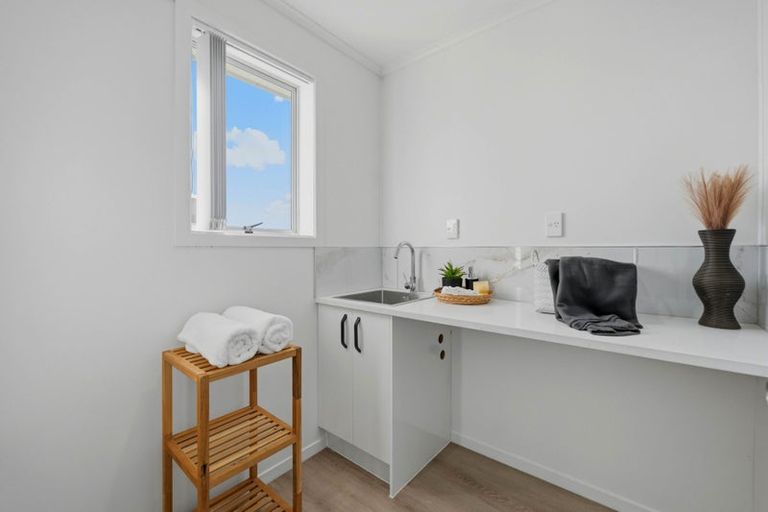 Photo of property in 12 Boon Street, Manurewa, Auckland, 2102