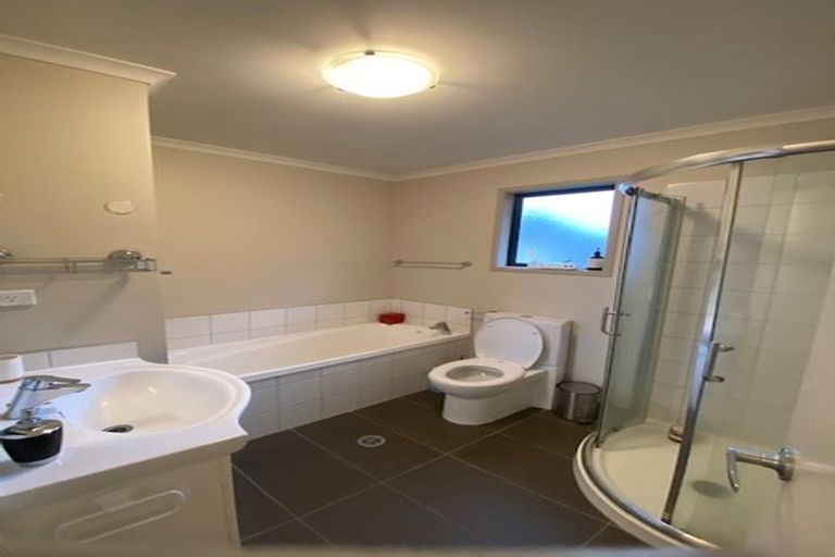 Photo of property in St Claire Village, 40/172 Mcleod Road, Te Atatu South, Auckland, 0610