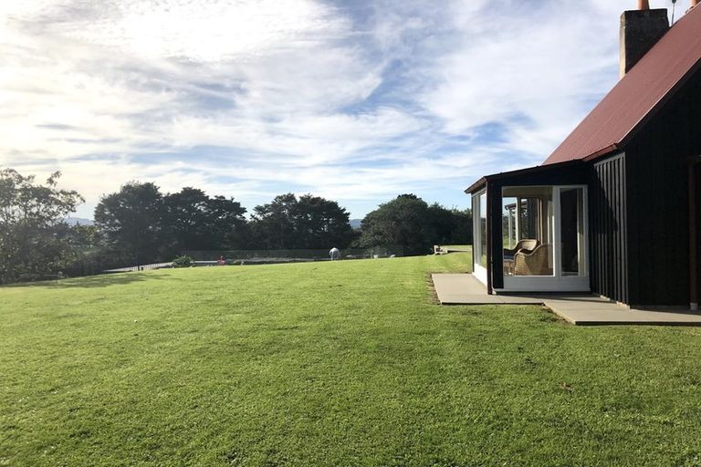 Photo of property in 78 Burtt Road, Paerata, Drury, 2578